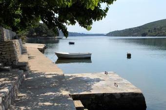 Family Friendly Seaside Apartments Zaton (krka) - 12416