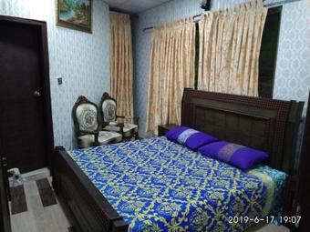 Janjua Lodges & Apartments