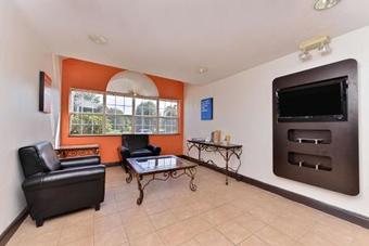 Motel 6 Richburg