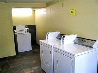 Motel 6 Mansfield
