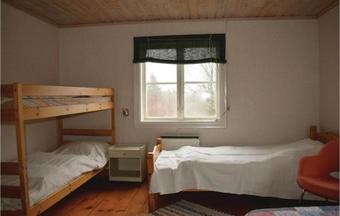 Three-bedroom Holiday Home In Skillingaryd