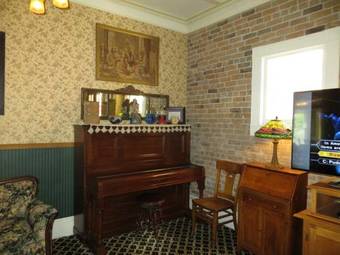 St. Elmo Hotel