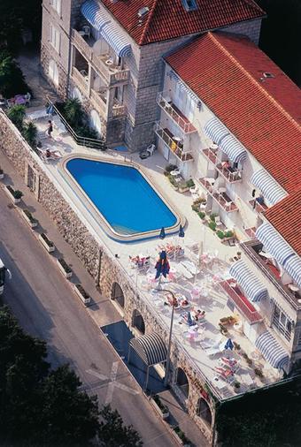 Hotel Komodor