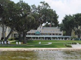 Hotel Lakeside Inn