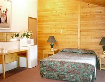 Posada Packwood Inn