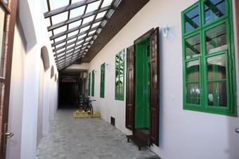 Hostal Triple Room Osijek 15994e