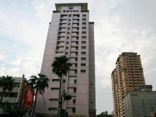 Hotel Lees