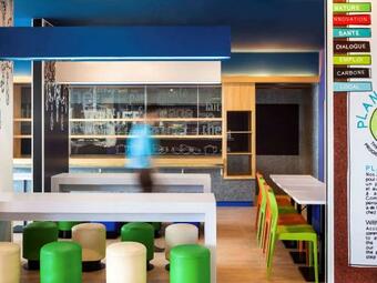 Hotel Ibis Budget Makassar Airport