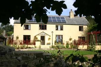 Lodge Cadleigh Manor