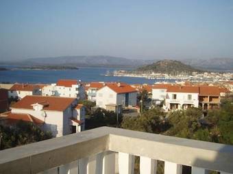 Apartments Janja