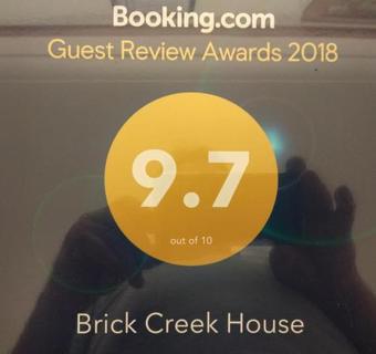 Bed & Breakfast Brick Creek House