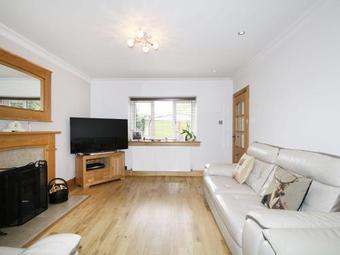 Maclean Cottage, Beauly