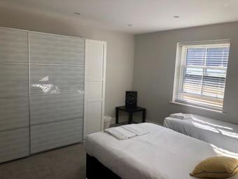 Brentwood Two Bedroom Apartments By Ir