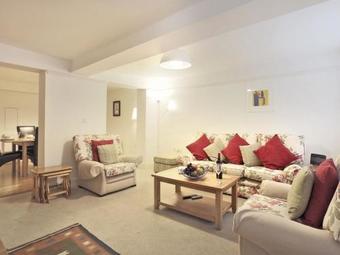 Stylish Holiday Home In Snape With Garden