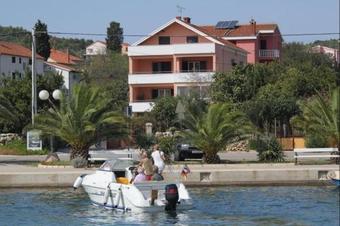 Apartments By The Sea Kukljica, Ugljan - 8451