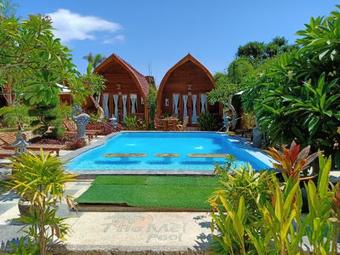 The Mel Huts