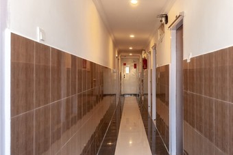 Capital O 27775 Hotel Srinivasa Residency