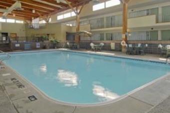 Hotel Clarion Inn University Plaza