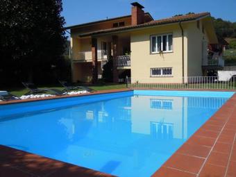 Villa D And P