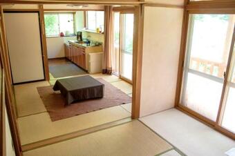 Lodge Hutte Lied