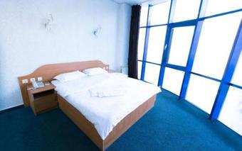 Pekin Hotel