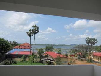Hostal Hotel Oviya