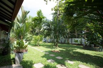 Hotel Avendra Garden