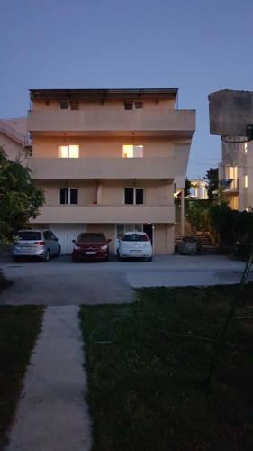 Apartmani Petrovic