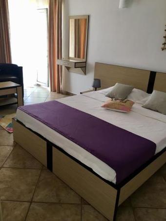 Hostal Vila Azore