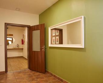 Hostel Delalut