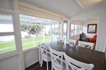 Golden Sands At Beachmere