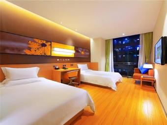 Iu Hotel Chengdu Pengzhou City Hall