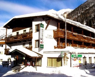 Hotel First Mountain �tztal