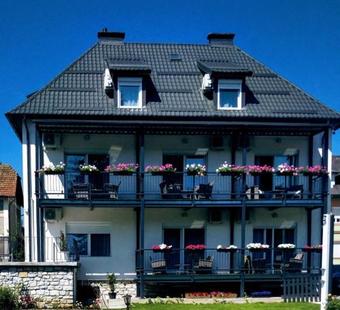 Hostal Enjoyit Rooms