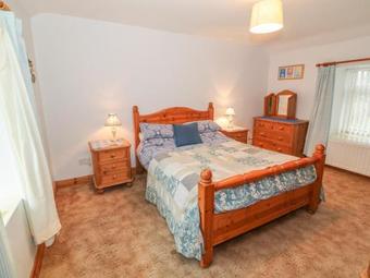 Cefn Werthyd Farmhouse, Caernarfon