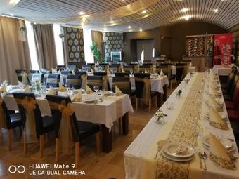 Hotel Domb�v�r