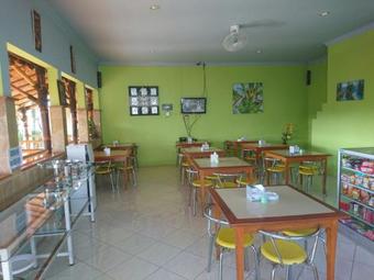 Hostal Cerah Hotel