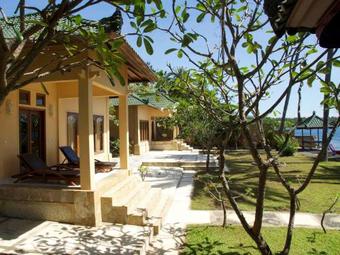 Poinciana Resort