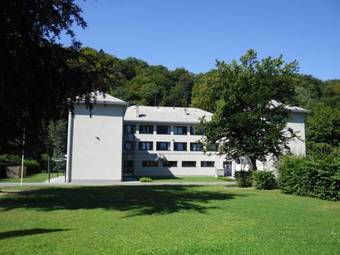 De Knapzak / La Besace