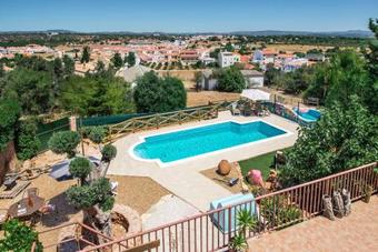 Algoz Villa Sleeps 4 Pool Air Con Wifi