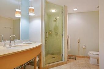 Apartamento 18683 Collins Avenue Condo Unit #1708ab