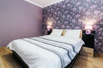 Vip Apartment Ob Gorkogo Square