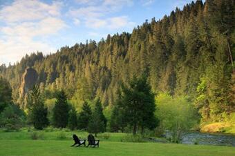 Eagle Rock Lodge
