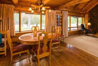 Sisters Dream Inn