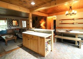 Reed Hill Cabin