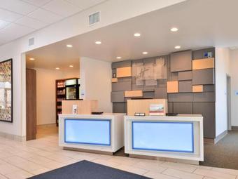 Hotel Holiday Inn Express & Suites - Brighton South - Us 23