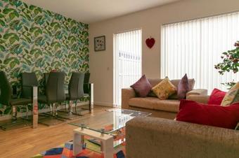 Apartamento Cambridge Trumpington Townhouse With Free Parking - 5 Mins Walk To Addenbrooke's & Papworth Hospitals