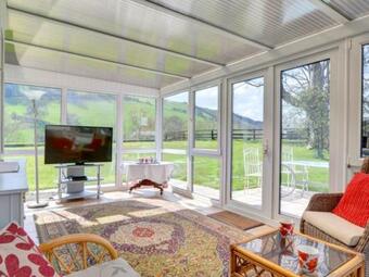 Holiday Home Llwyn