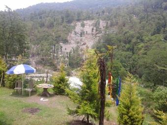Vamoosetrail Pedong Village Resort