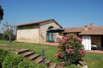 Paglia Apartment